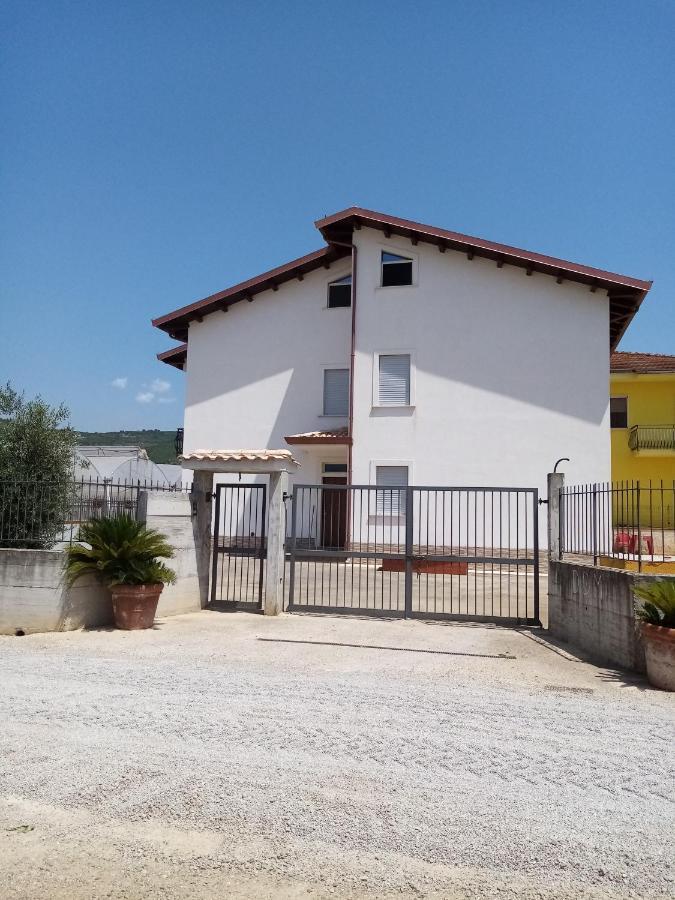 ספרלונגה Appartamento Dei Nonni Di Gio E Cry מראה חיצוני תמונה